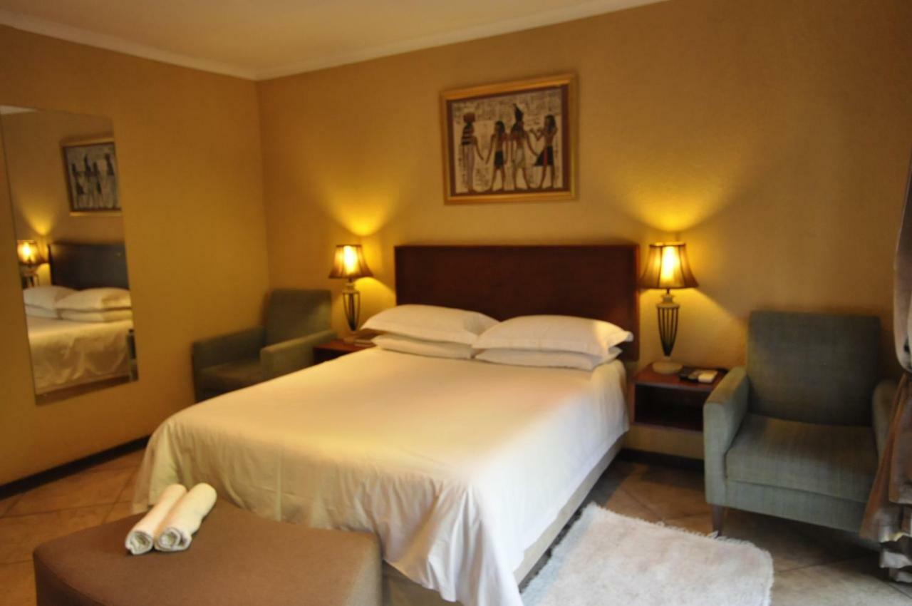 A Knights Rest Guesthouse Pretoria Exterior photo